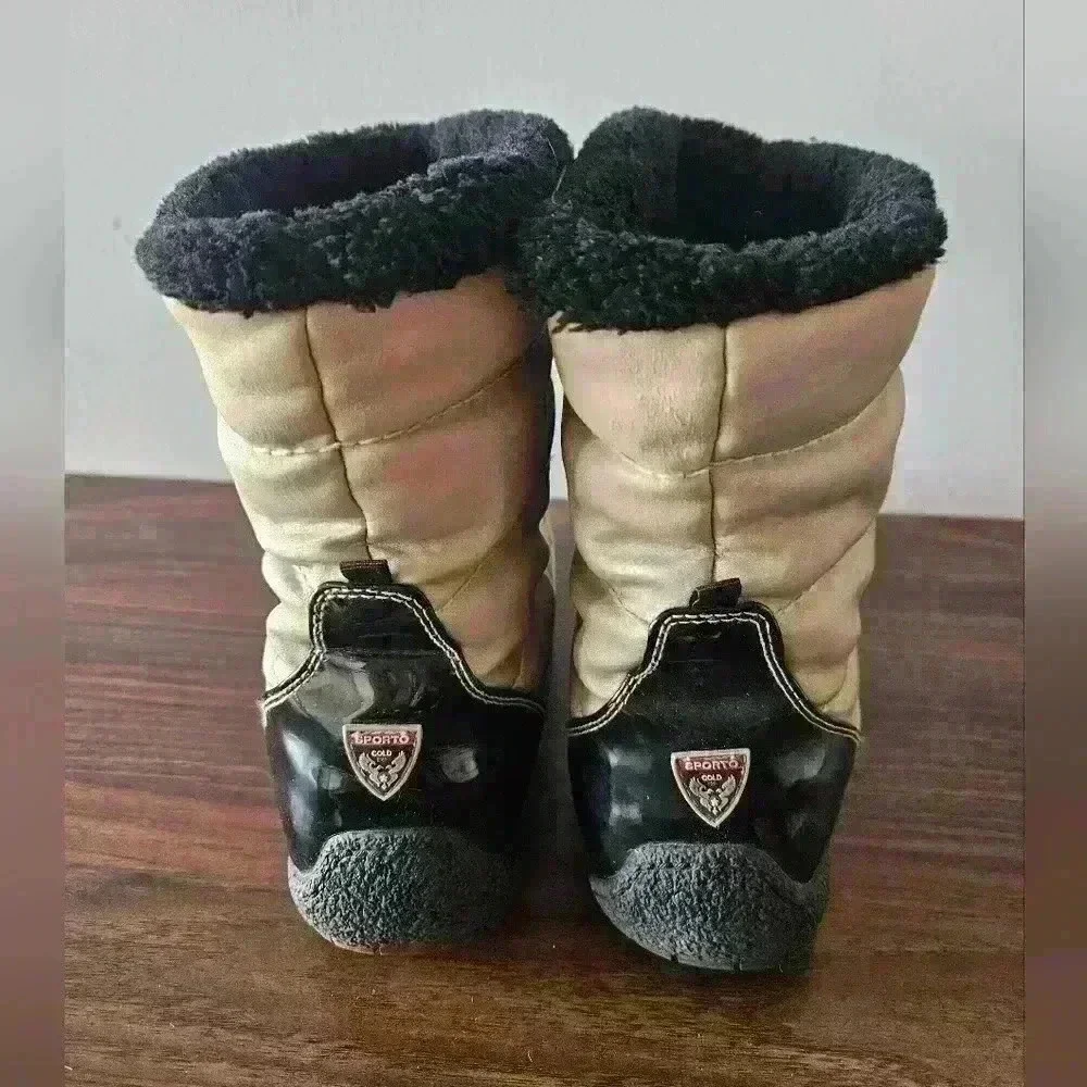 Sporto Quilted Champagne Nylon Winter Bootie with Faux Fur Lining Size 10